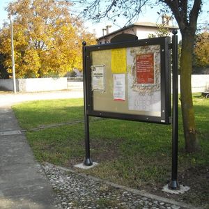 public space information panel