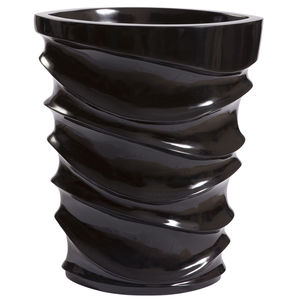 fiberglass planter