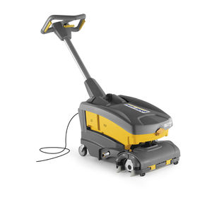 walk-behind scrubber dryer