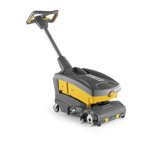 walk-behind scrubber dryer 1