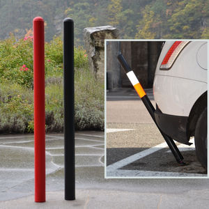 flexible bollard