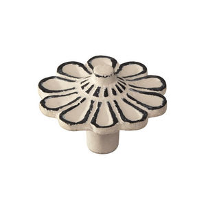traditional furniture knob