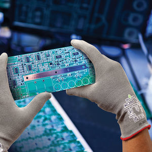 handling glove