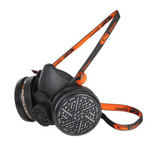 half-mask with valve