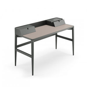 free-standing desk