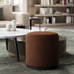 contemporary pouf 1