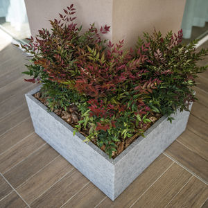 aluminum planter