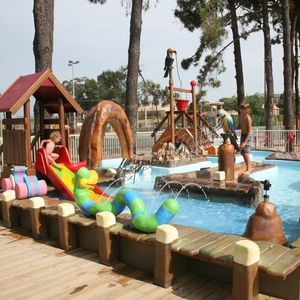 child's swimming pool