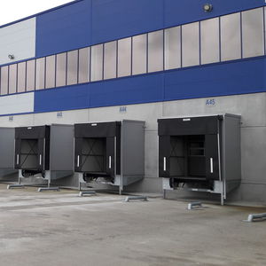 loading dock shelter
