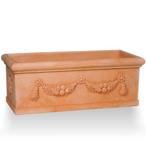 plastic planter 1