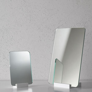 table mirror