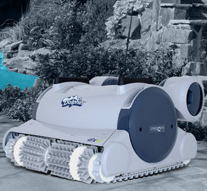 electric robotic pool cleaner 1