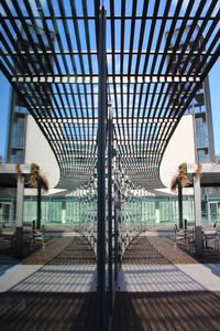 entrance canopy / for commercial buildings / metal / wooden