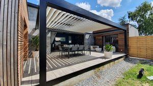 wall-mounted pergola