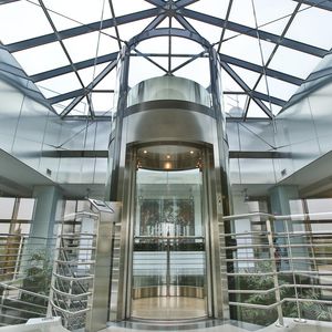 hydraulic elevator