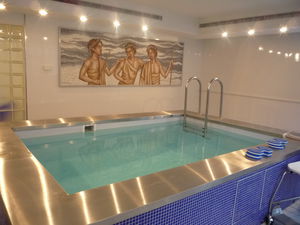 indoor swimming pool