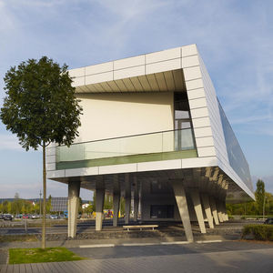 panel cladding 1