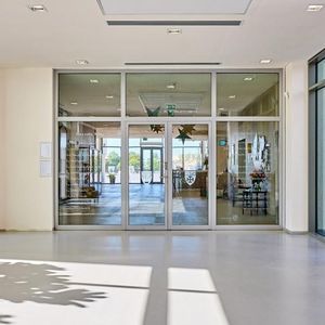 swing industrial door 1