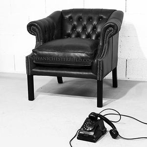 Chesterfield armchair 1