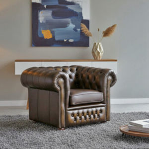 Chesterfield armchair 1