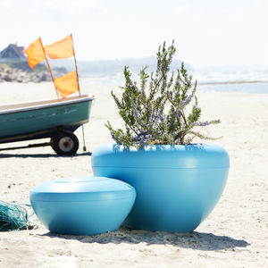recycled plastic planter