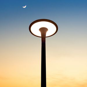 urban lamp post
