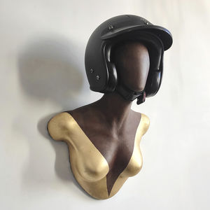 earthenware helmet holder
