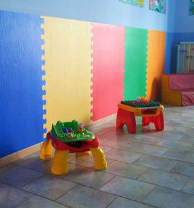 wall protection tile 1