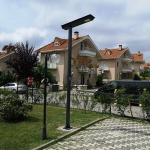 garden lamp post