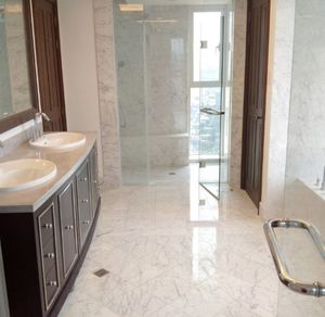 built-in washbasin