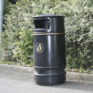 public trash can