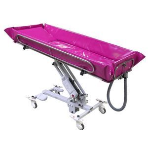 height-adjustable shower trolley 1
