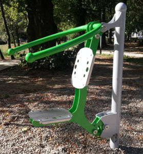 shoulder press weight training machine / outdoor