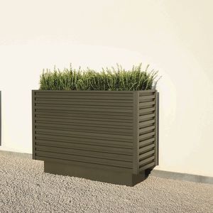 aluminum planter