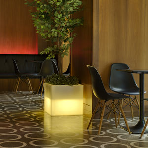 polyethylene garden pot