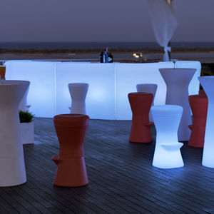 bar counter