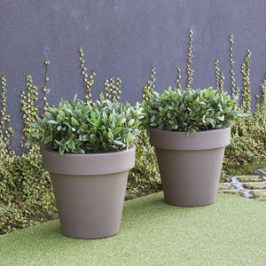 polypropylene cachepot