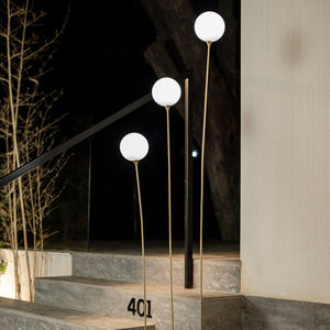 floor-standing lamp