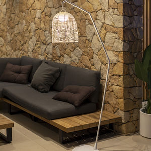 floor-standing lamp
