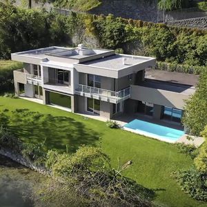 prefab house