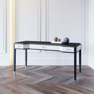 ash desk
