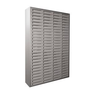 standard left-luggage locker