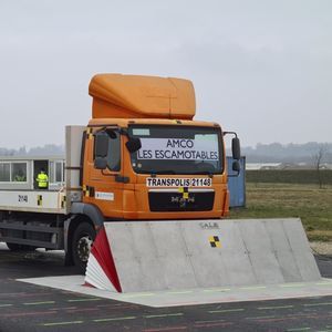 road blocker road-blocker