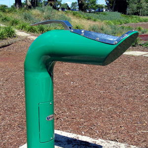 outdoor drinking fountain