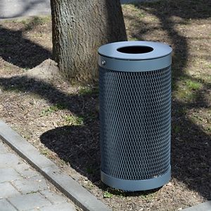 public trash can