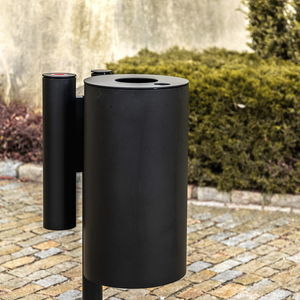 public trash can