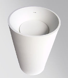 free-standing washbasin