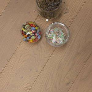 solid parquet floor