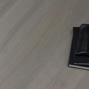 solid parquet floor