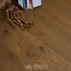 solid parquet floor